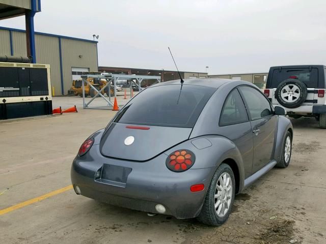 3VWCK31C75M403265 - 2005 VOLKSWAGEN NEW BEETLE GRAY photo 4