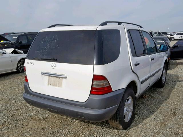 4JGAB54E5WA030921 - 1998 MERCEDES-BENZ ML 320 WHITE photo 4