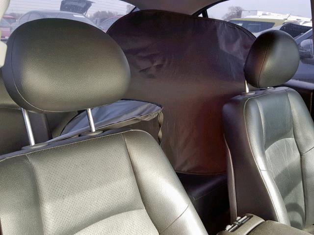 WDBRF61J14E018126 - 2004 MERCEDES-BENZ C 240 银色 照片 6