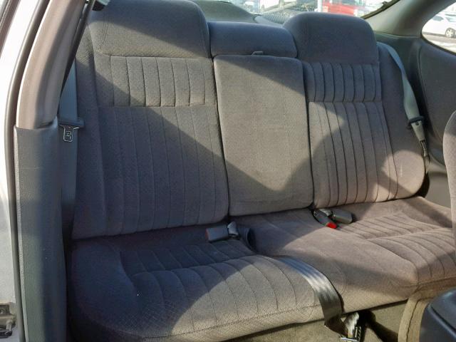 1G2WP12KX1F115606 - 2001 PONTIAC GRAND PRIX SILVER photo 6