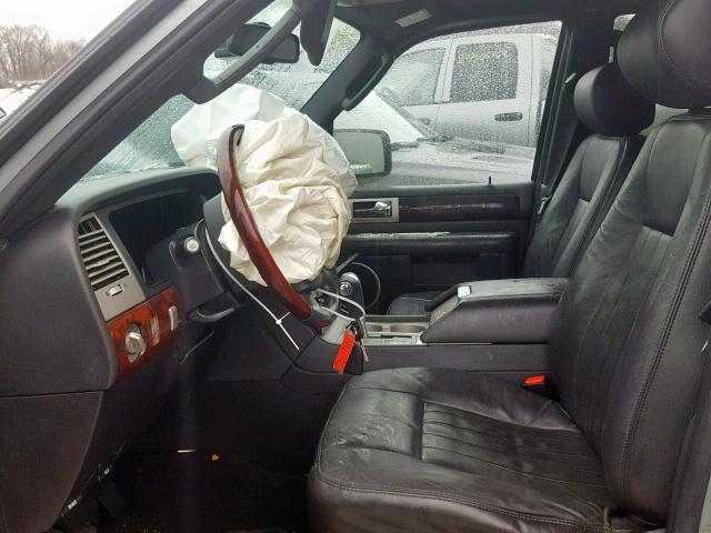 5LMFU28556LJ24520 - 2006 LINCOLN NAVIGATOR 灰色 照片 5