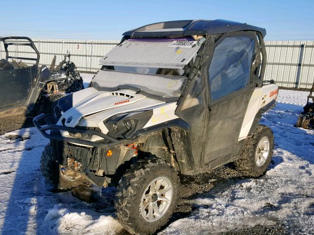 3JBKKAP22FJ000219 - 2015 CAN-AM COMMANDER BLACK photo 2