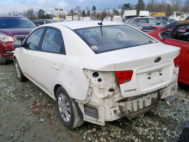 KNAFU4A25A5055650 - 2010 KIA FORTE EX WHITE photo 3