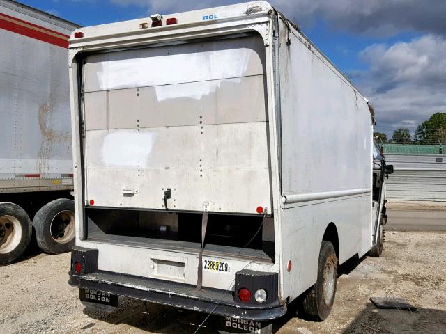 5B4KPD2V763415012 - 2006 WORKHORSE CUSTOM CHASSIS COMMERCIAL 白色 照片 4