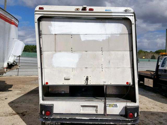 5B4KPD2V763415012 - 2006 WORKHORSE CUSTOM CHASSIS COMMERCIAL 白色 照片 9