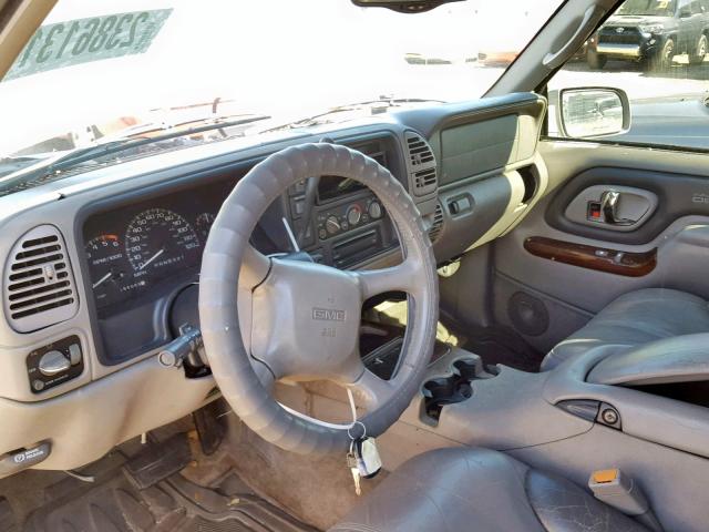 1GKEK13R1YR151019 - 2000 GMC YUKON DENA SILVER photo 10