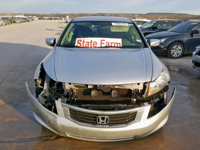 JHMCP26418C056388 - 2008 HONDA ACCORD LXP SILVER photo 9