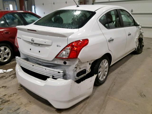 3N1CN7APXJK396308 - 2018 NISSAN VERSA S WHITE photo 4