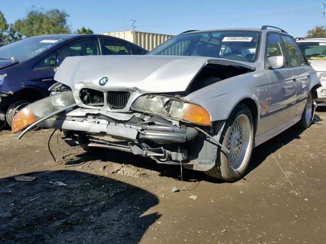 WBADP6337XBV61653 - 1999 BMW 528 IT AUT GRAY photo 2