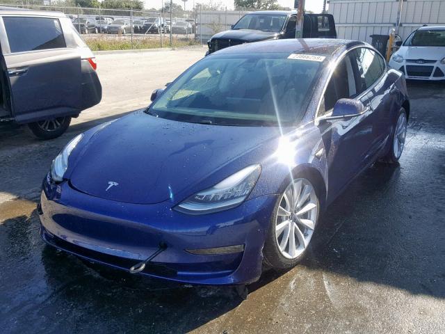 5YJ3E1EA6JF108924 - 2018 TESLA MODEL 3 Көк фото 2