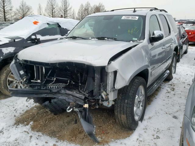 1GNSKCE08BR262707 - 2011 CHEVROLET TAHOE K150 SILVER photo 2