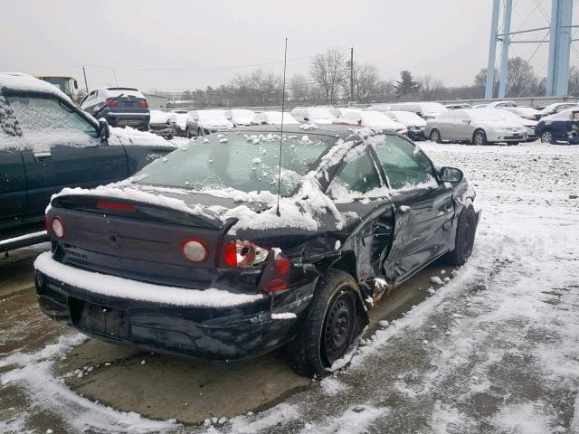 1G1JF12F937152843 - 2003 CHEVROLET CAVALIER L BLACK photo 4