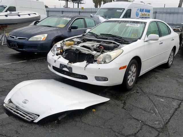 JTHBA30G345018178 - 2004 LEXUS ES 330 WHITE photo 2