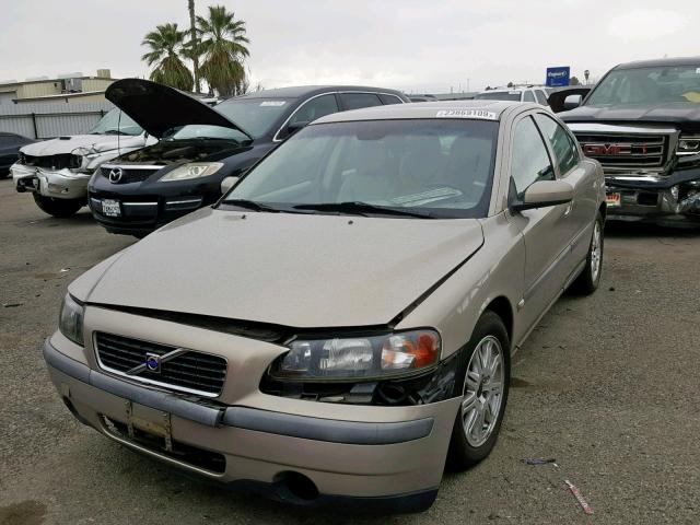 YV1RS64A742327684 - 2004 VOLVO S60 GOLD photo 2