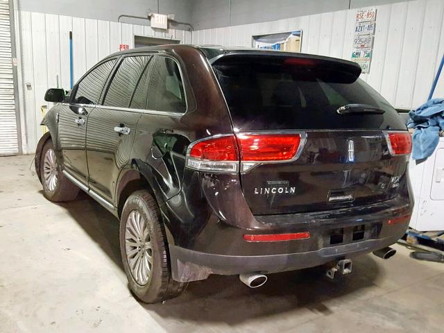 2LMDJ8JKXDBL28723 - 2013 LINCOLN MKX BROWN photo 3