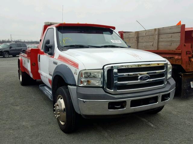 1FDAF56P16EC66820 - 2006 FORD F550 SUPER WHITE photo 1