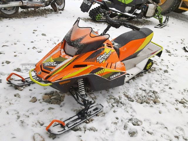 4UF8NC102KT001021 - 2019 YAMAHA SNOWMOBILE ORANGE photo 2