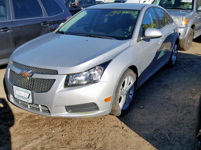 1G1P75SZ9E7411018 - 2014 CHEVROLET CRUZE SILVER photo 2