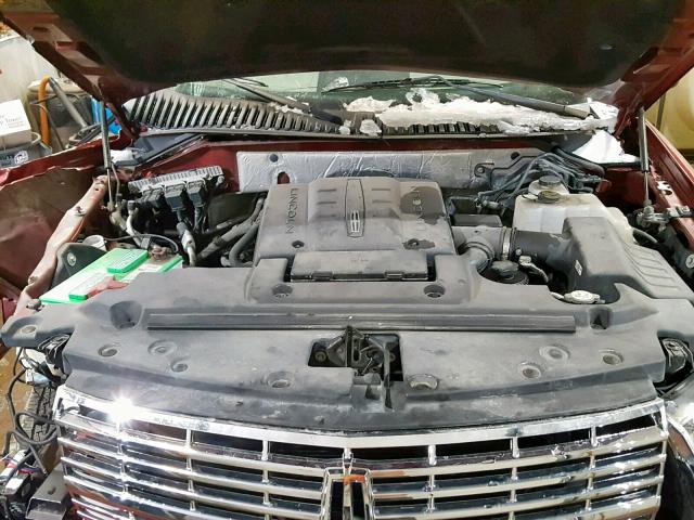 5LMJJ2J54DEL05638 - 2013 LINCOLN NAVIGATOR RED photo 7
