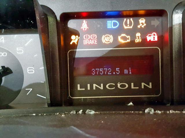 5LMJJ2J54DEL05638 - 2013 LINCOLN NAVIGATOR RED photo 8