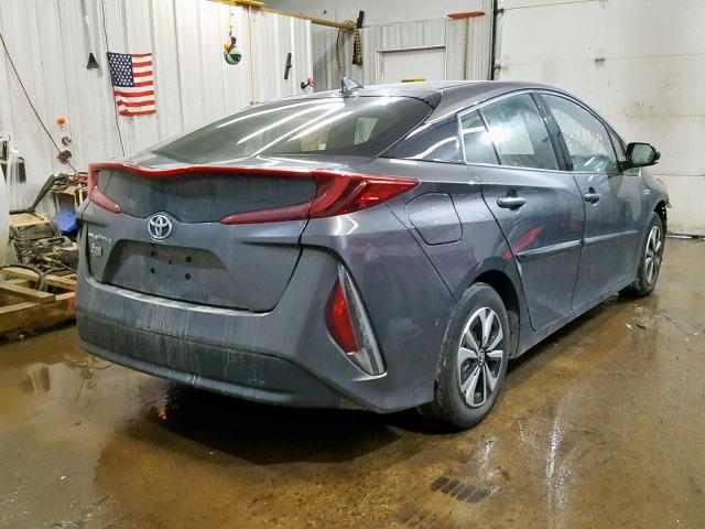 JTDKARFP8H3000952 - 2017 TOYOTA PRIUS PRIM GRAY photo 4