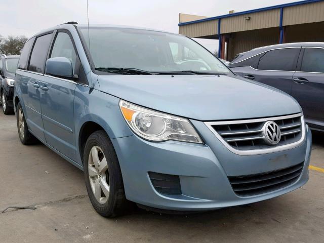 2V8HW34119R517840 - 2009 VOLKSWAGEN ROUTAN SE BLUE photo 1