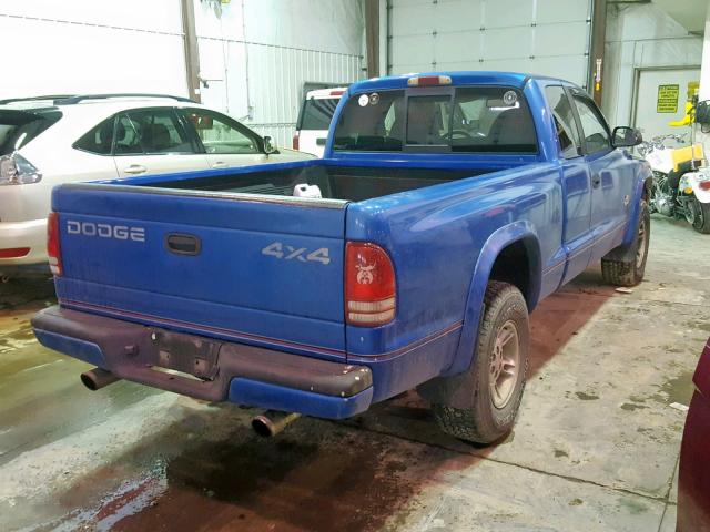 1B7GG22Y3XS293271 - 1999 DODGE DAKOTA BLUE photo 4