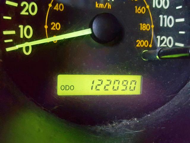 KL1TJ62674B197488 - 2004 CHEVROLET AVEO LS RED photo 8