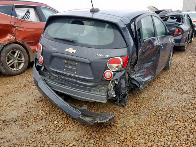 1G1JA6SH3G4124587 - 2016 CHEVROLET SONIC LS 石墨色 照片 4