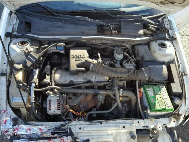 1G1JC524627214311 - 2002 CHEVROLET CAVALIER B WHITE photo 7