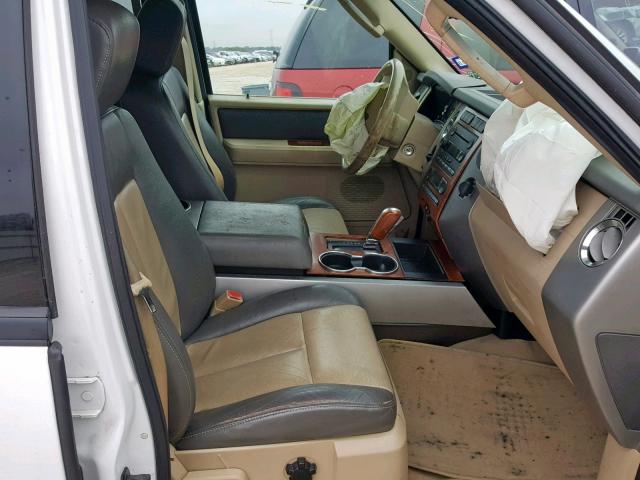 1FMFU17557LA27706 - 2007 FORD EXPEDITION თეთრი ფოტო 5