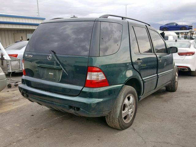 4JGAB54E22A331804 - 2002 MERCEDES-BENZ ML 320 GREEN photo 4