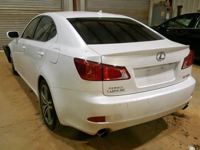 JTHBF5C20A2094466 - 2010 LEXUS IS 250 WHITE photo 3