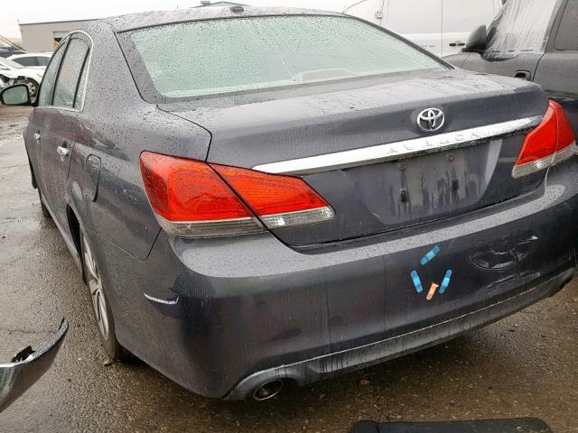 4T1BK3DB7BU404307 - 2011 TOYOTA AVALON BAS GRAY photo 3