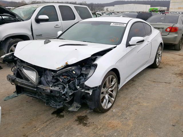 KMHHU6KJ4GU133049 - 2016 HYUNDAI GENESIS CO WHITE photo 2