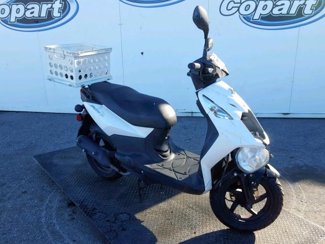 RFGBS1HE7DXAW0816 - 2013 LANCIA SCOOTER WHITE photo 1
