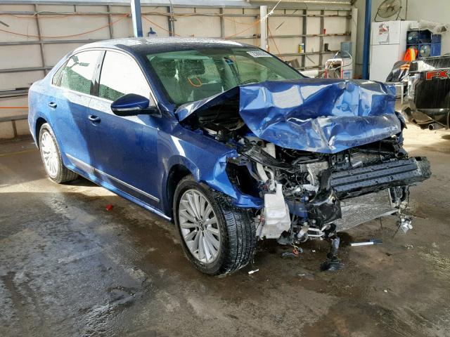 1VWBT7A39GC008119 - 2016 VOLKSWAGEN PASSAT SE BLUE photo 1