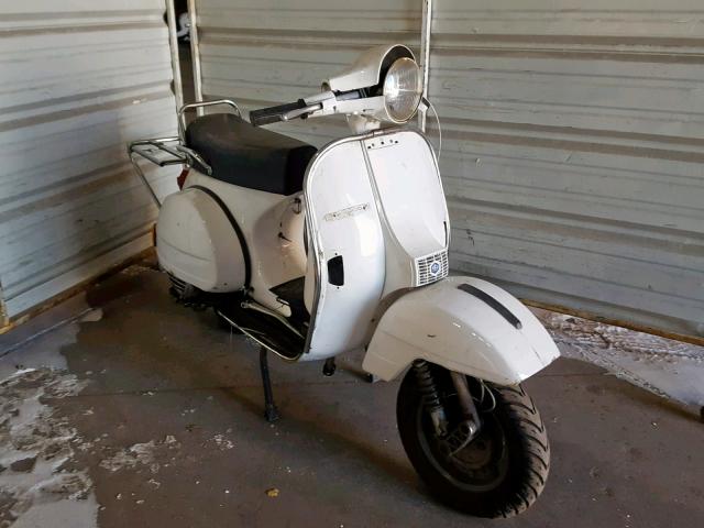 VSE1M0128589 - 1981 VESPA MOTORCYCLE WHITE photo 1