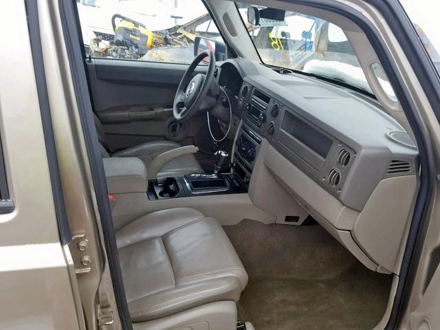 1J8HG48K96C206381 - 2006 JEEP COMMANDER GOLD photo 5