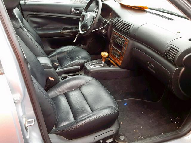 WVWTH63BX1E163233 - 2001 VOLKSWAGEN PASSAT GLX 银色 照片 5