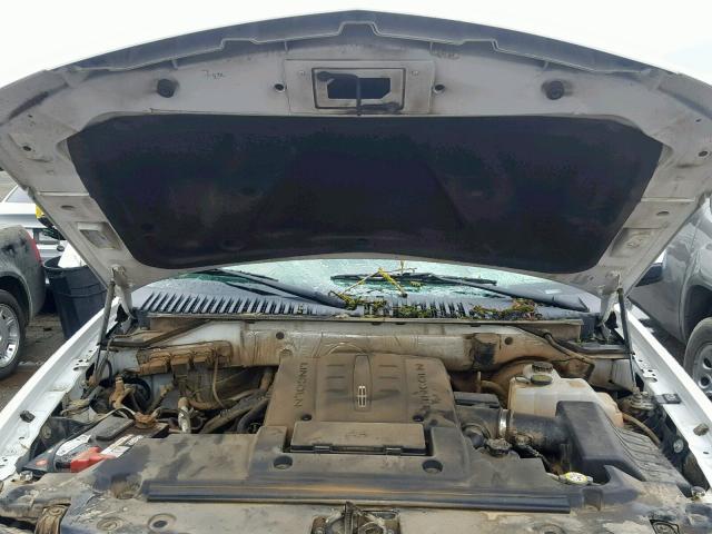 5LMJJ2H55AEJ09340 - 2010 LINCOLN NAVIGATOR WHITE photo 7