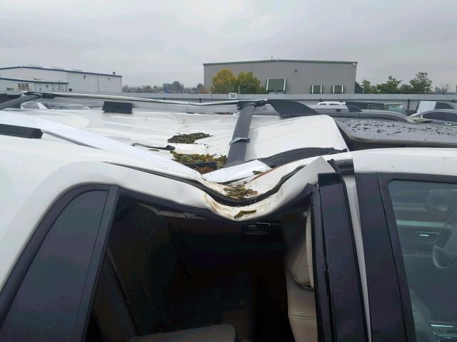 5LMJJ2H55AEJ09340 - 2010 LINCOLN NAVIGATOR WHITE photo 9