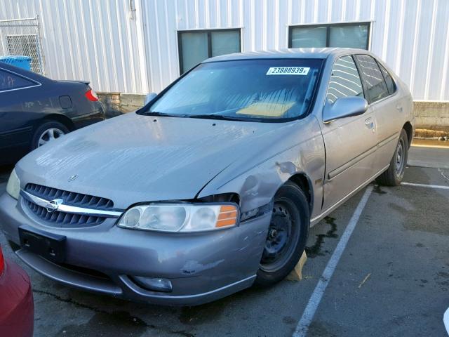 1N4DL01D01C118582 - 2001 NISSAN ALTIMA XE GRAY photo 2