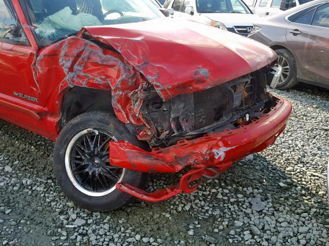 1GNDT13W12K164788 - 2002 CHEVROLET BLAZER RED photo 9