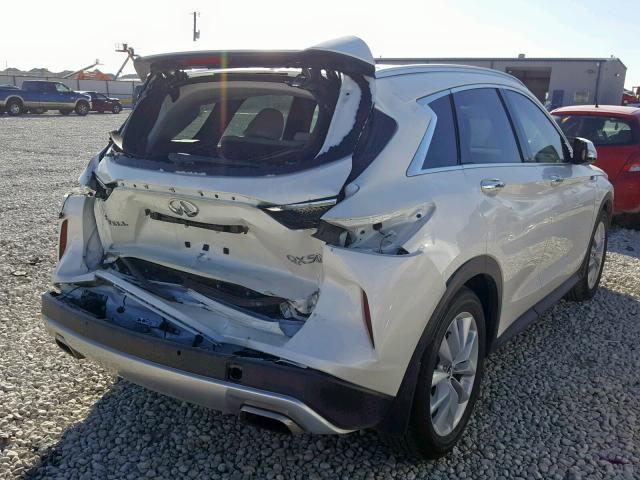 3PCAJ5M13KF123541 - 2019 INFINITI QX50 ESSEN WHITE photo 4