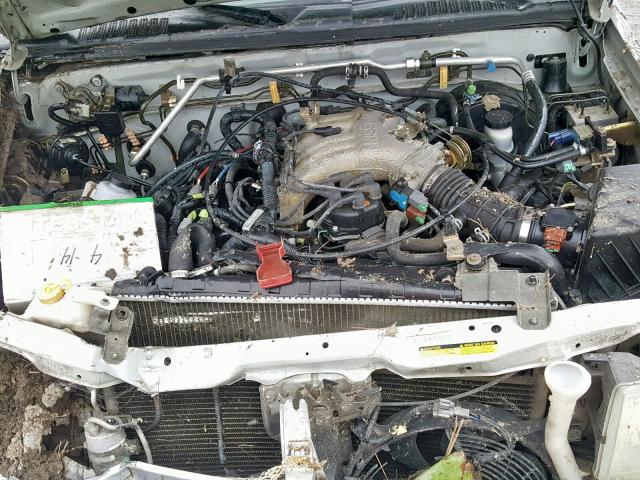 1N6ED27T9YC419168 - 2000 NISSAN FRONTIER C SILVER photo 7