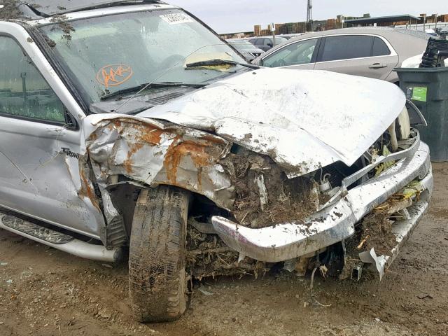 1N6ED27T9YC419168 - 2000 NISSAN FRONTIER C SILVER photo 9