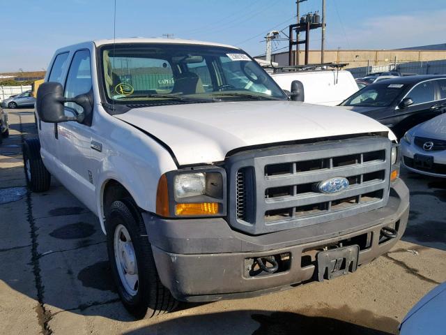 1FTWW305X6EC57121 - 2006 FORD F350 SRW S WHITE photo 1