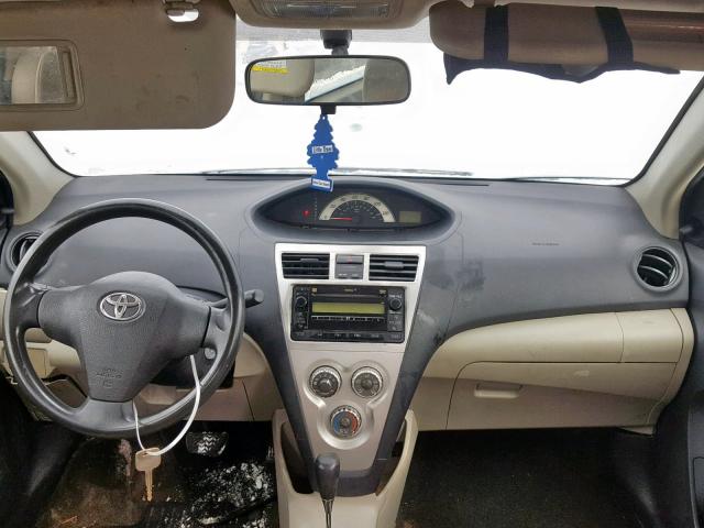 JTDBT923681215173 - 2008 TOYOTA YARIS წითელი ფოტო 9