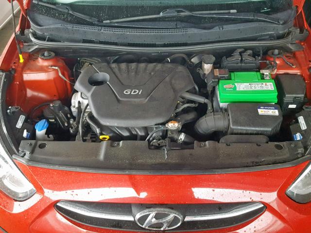 KMHCT4AE2GU018911 - 2016 HYUNDAI ACCENT SE RED photo 7